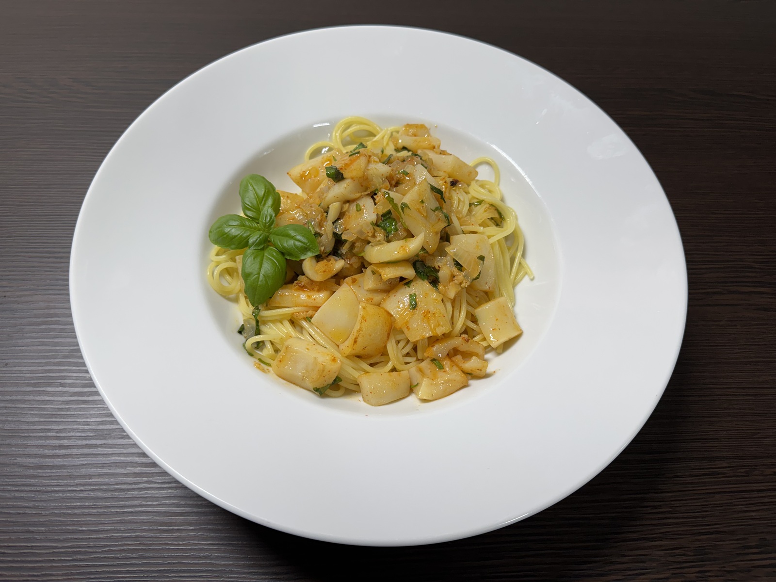 Spaghetti mit Tintenfisch
