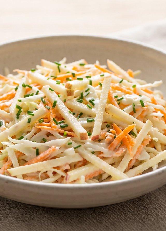 Ensalada de col y manzana