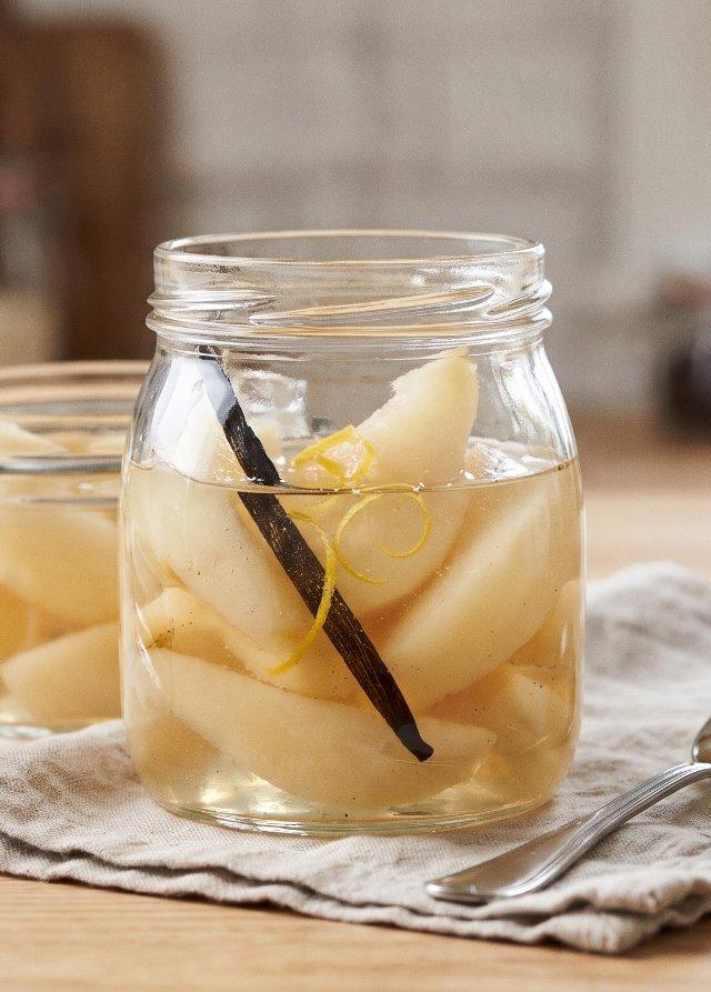 Vanilla Poached Pears