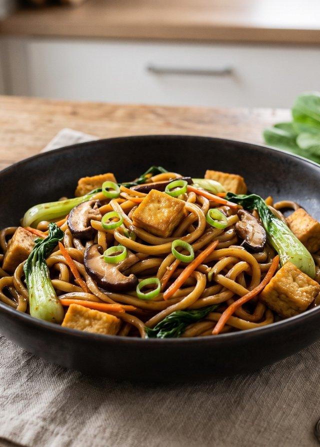 Stir-Fried Udon Noodles