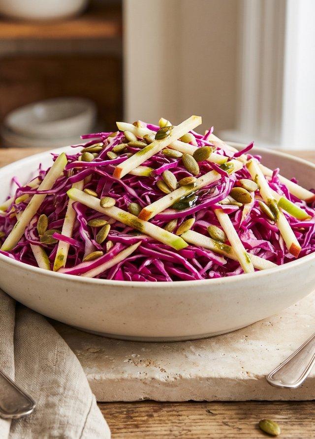 Roher Apfel-Rotkohl-Salat