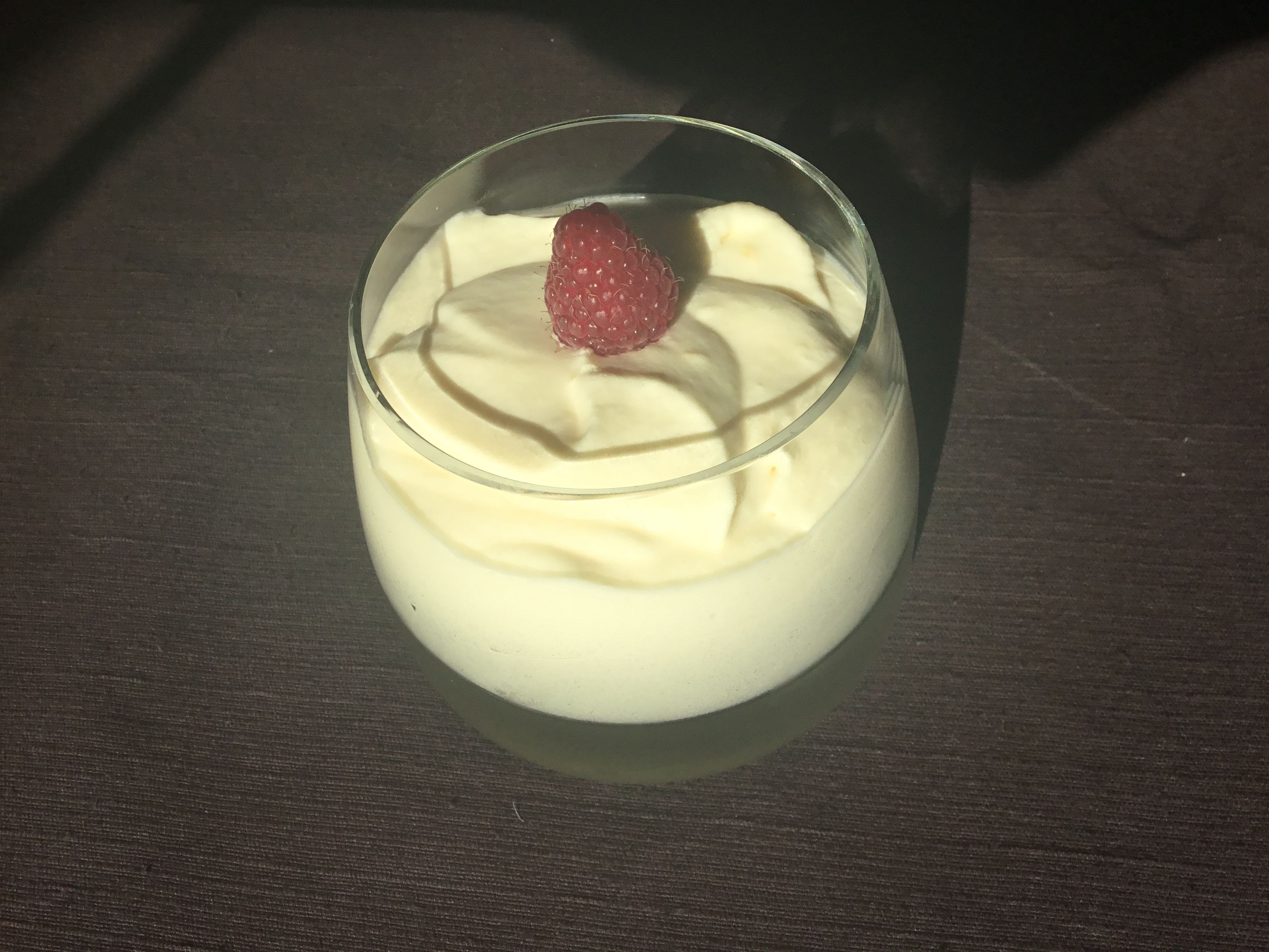 Zitronensahnecreme