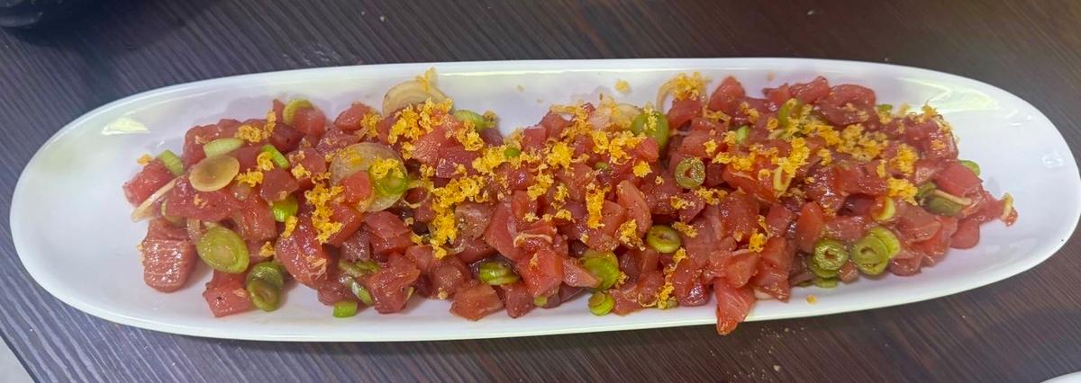 Thunfischtartar mit gebeiztem Eigelb